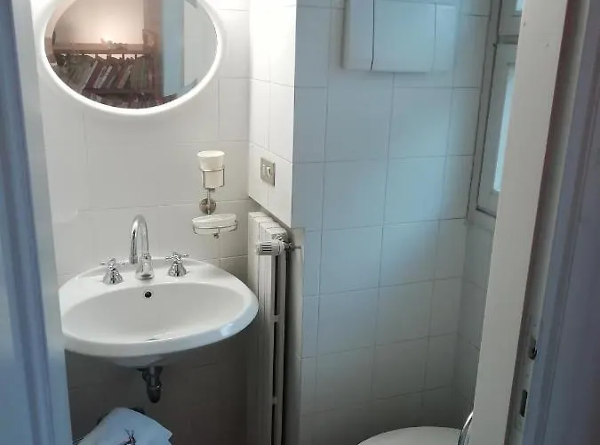 펜션 Casa Emilia 벨지라테